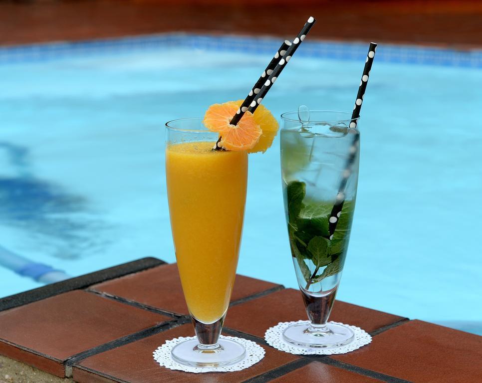 The Woodpecker Inn Pretoria-Noord Kültér fotó