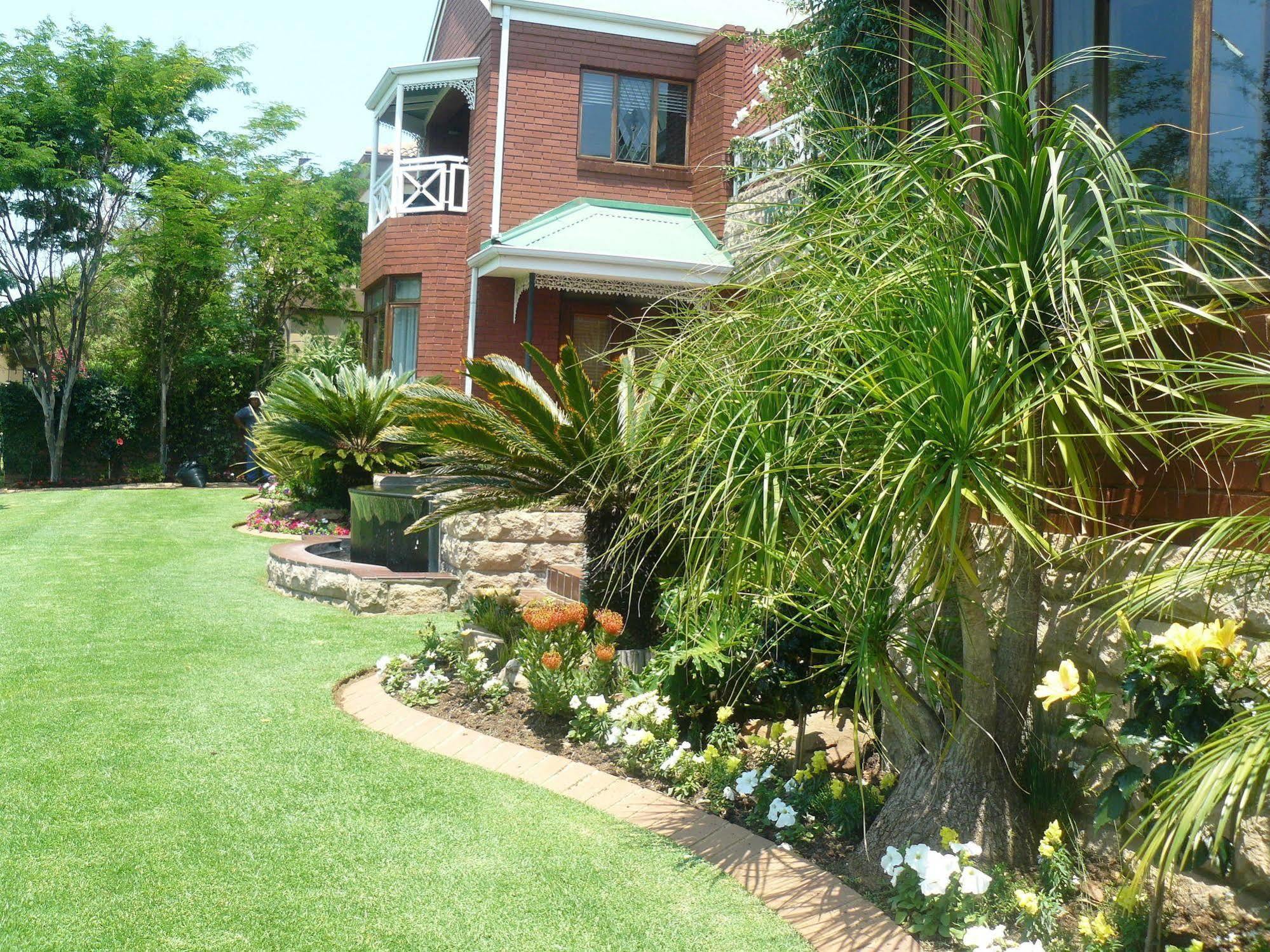 The Woodpecker Inn Pretoria-Noord Kültér fotó